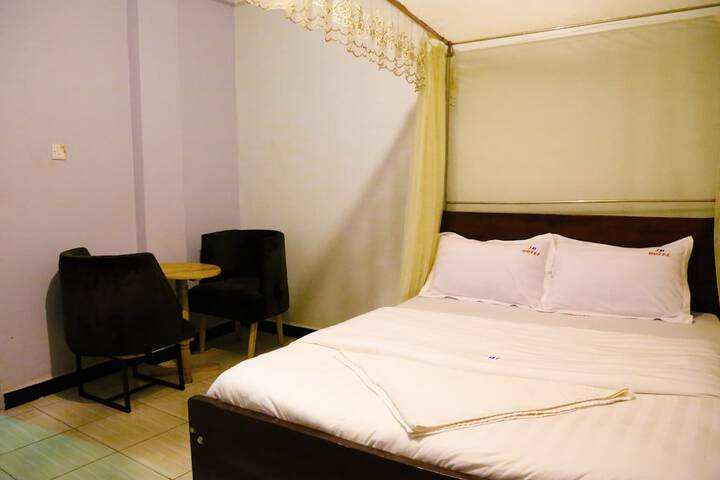 Room 7 of 39