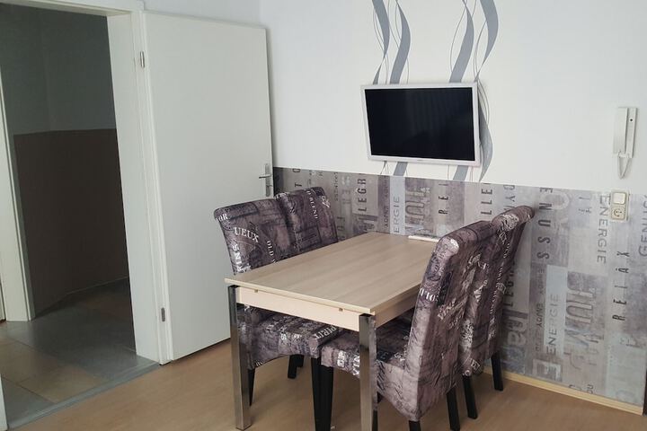 Room 18 of 41