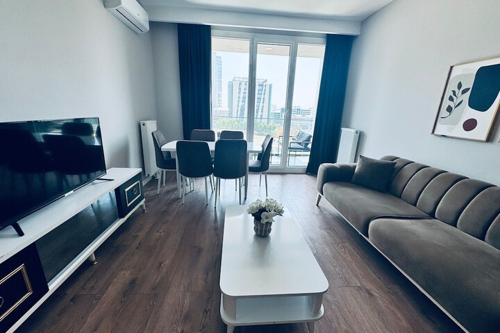 Room 81 of 115