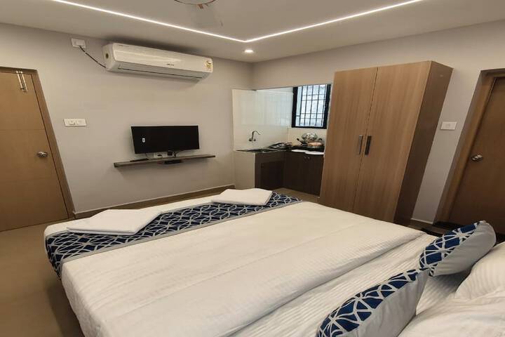 Room 19 of 49