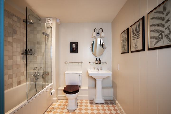 Bath Amenities
