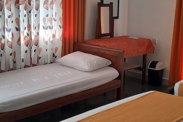 Room 7 of 64