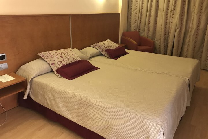 Room 16 of 56