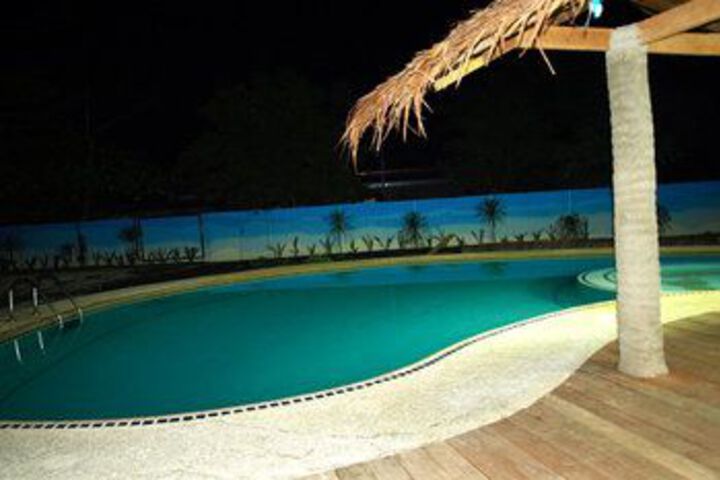 Pool 98 of 124