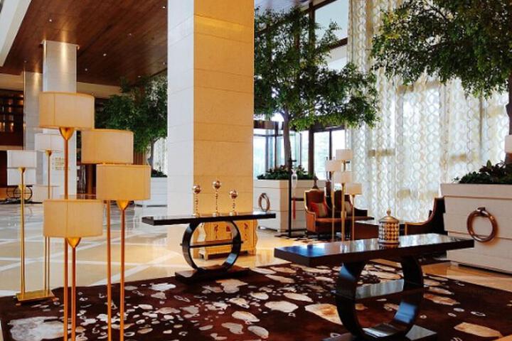 Jinjiang Hotel East Building