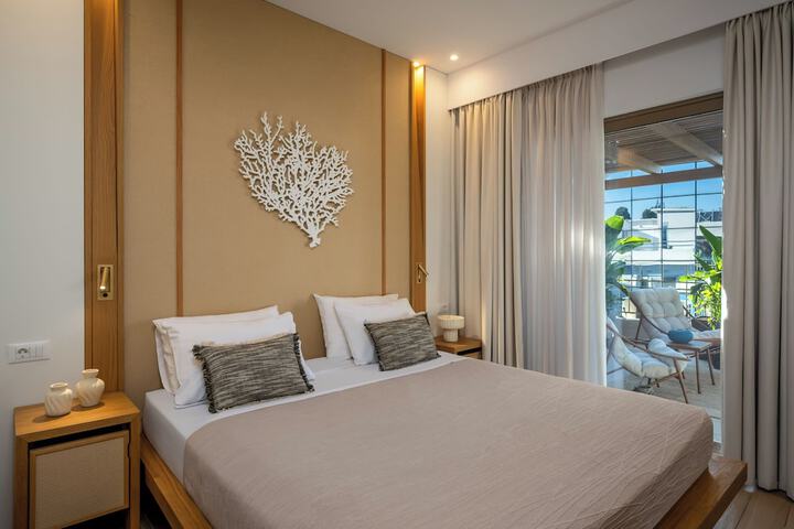 Room 30 of 62