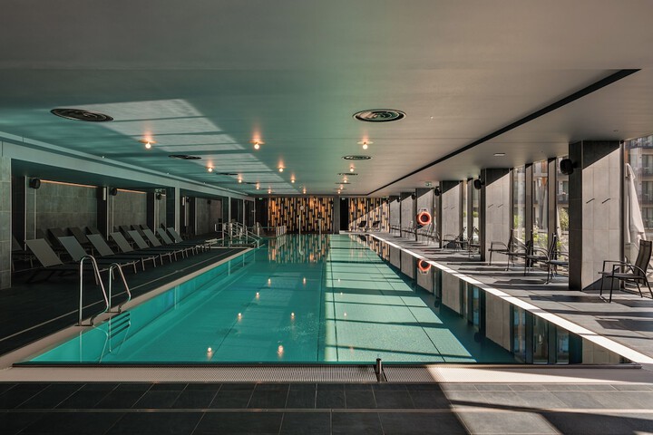 Pool 69 of 153
