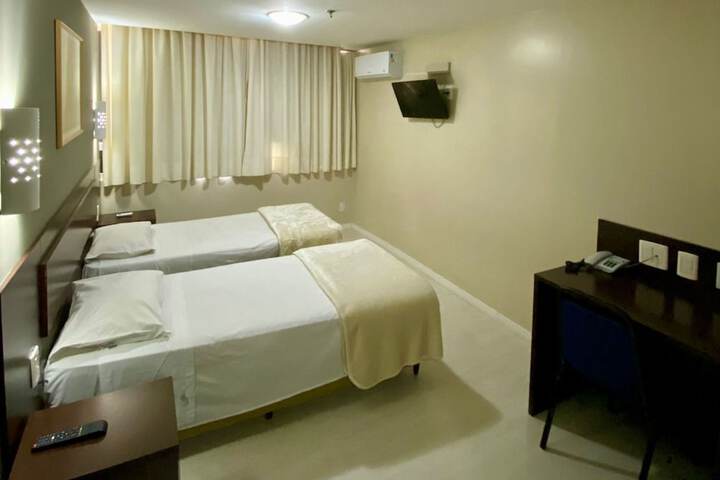 Room 65 of 120