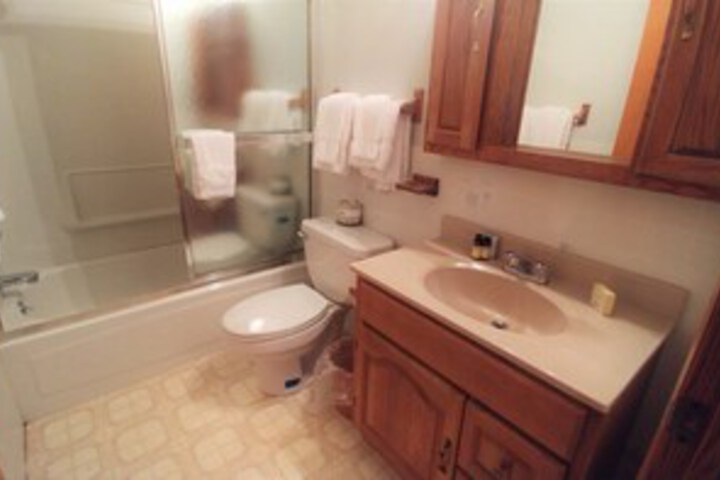 Room 3 of 11