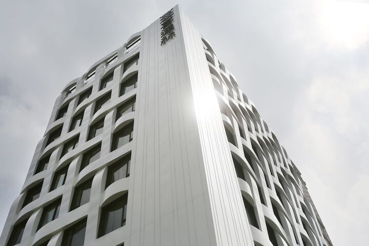 Hotel 79 of 82