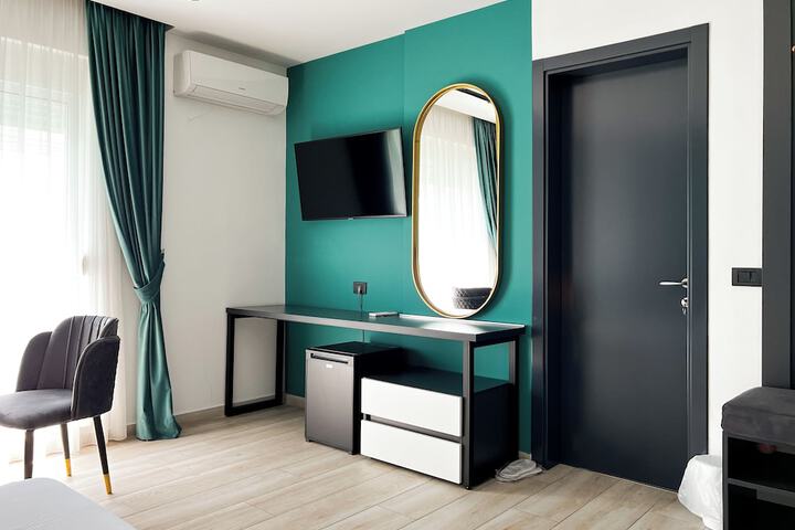 Room 30 of 70