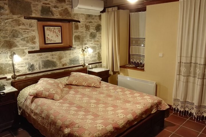 Room 15 of 94