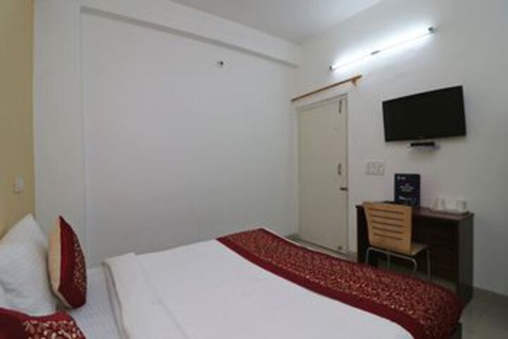 Room 5 of 22