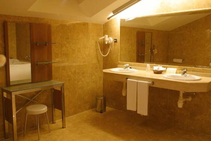 Bath Photo