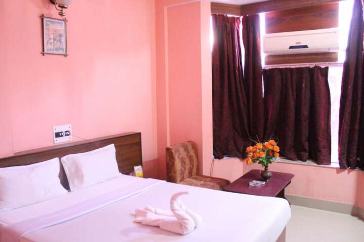 Room 8 of 29