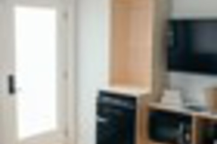 Room 77 of 510