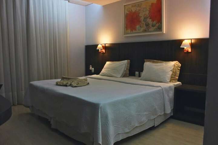 Room 3 of 87