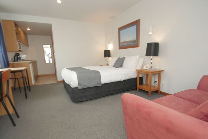 Room 10 of 55