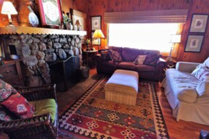 Room 12 of 24