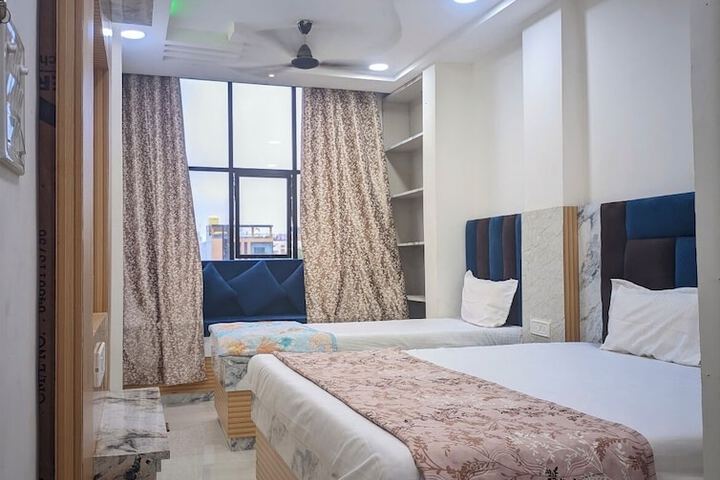 Room 20 of 27