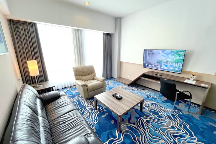 Room 38 of 127