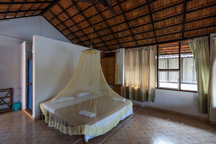Room 19 of 29