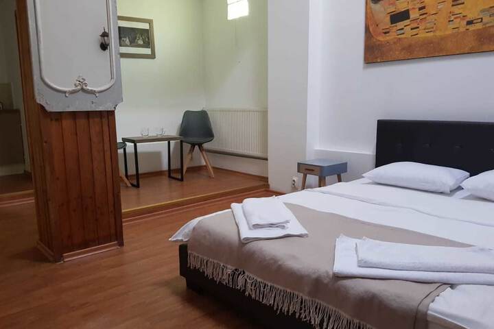 Room 2 of 12