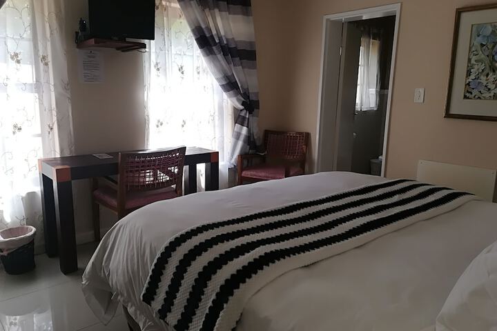 Room 14 of 78