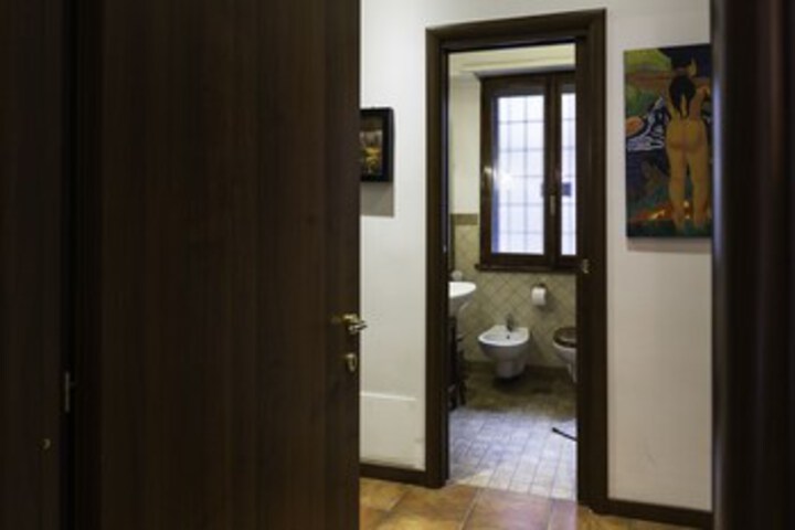 Room 8 of 55