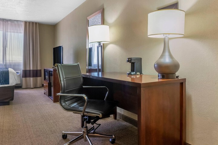 Room 21 of 36
