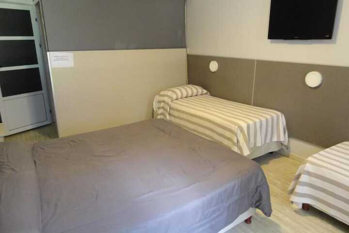 Room 3 of 16