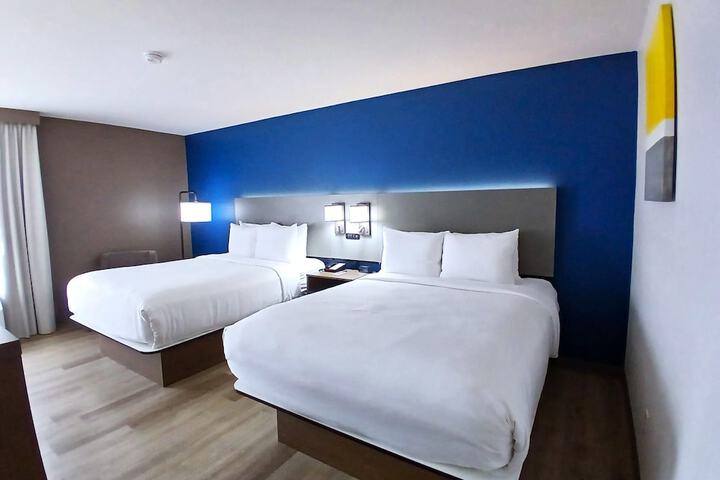 Room 45 of 65