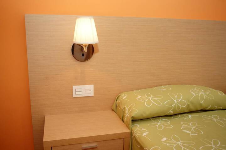 Room 21 of 47
