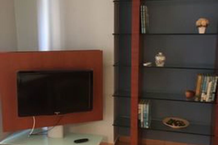 Room 16 of 35