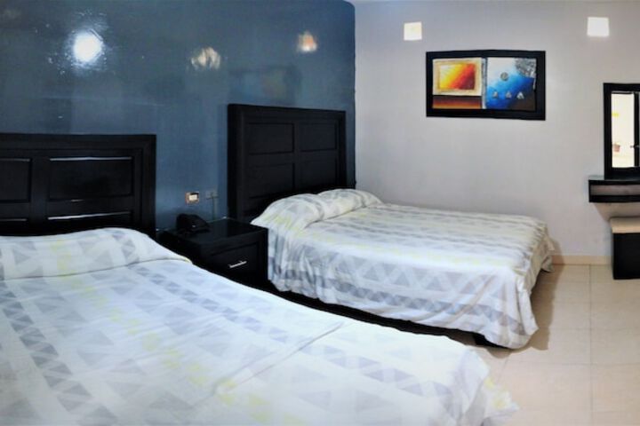 Room 15 of 37