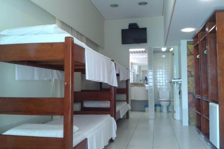 Room 11 of 35