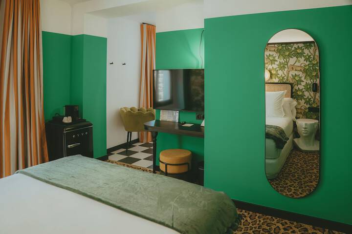Room 14 of 54
