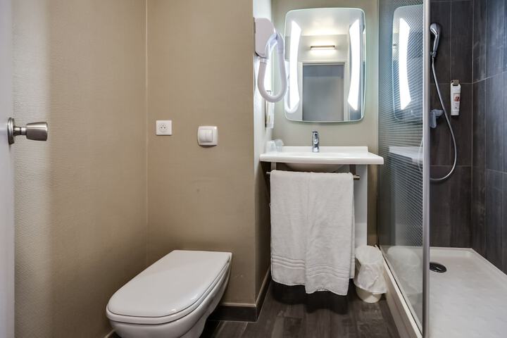 Bath Interior