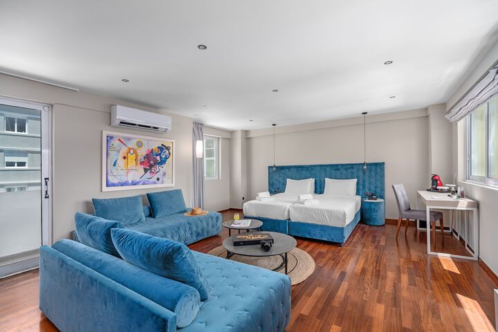 Room 22 of 46