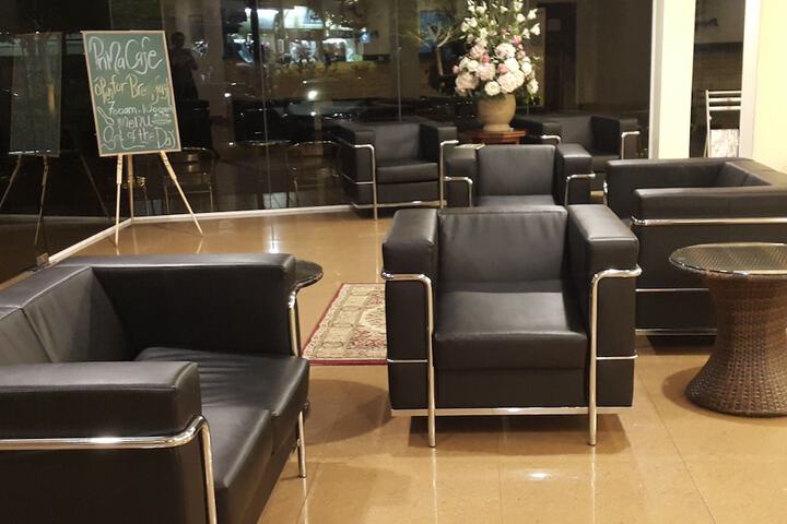 Lobby Photos