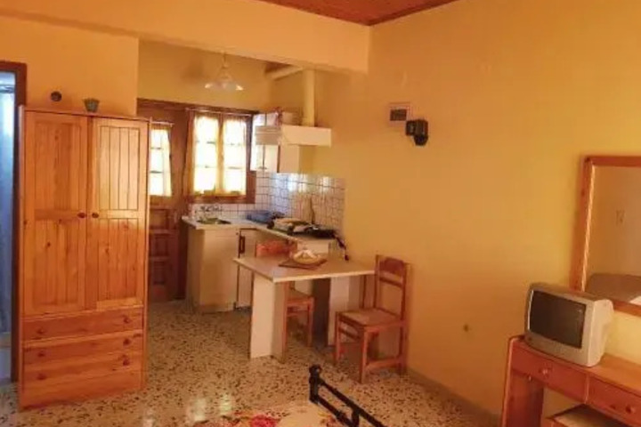 ROOMS IASONAS