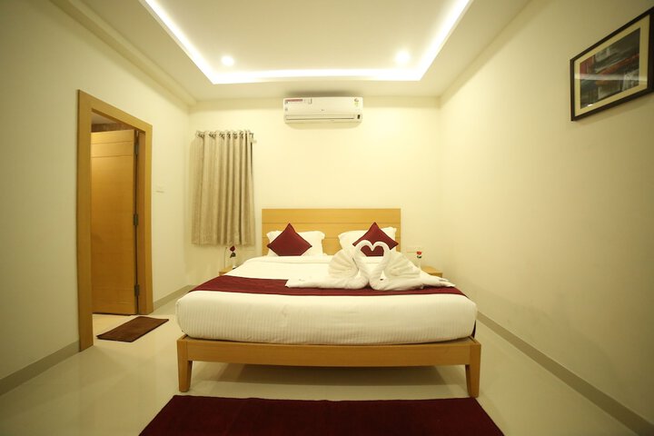 Room 17 of 32