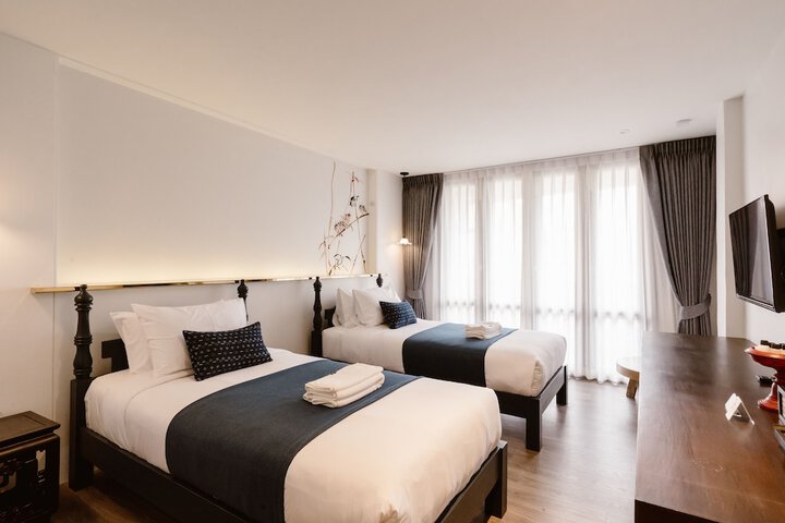 Room 30 of 59