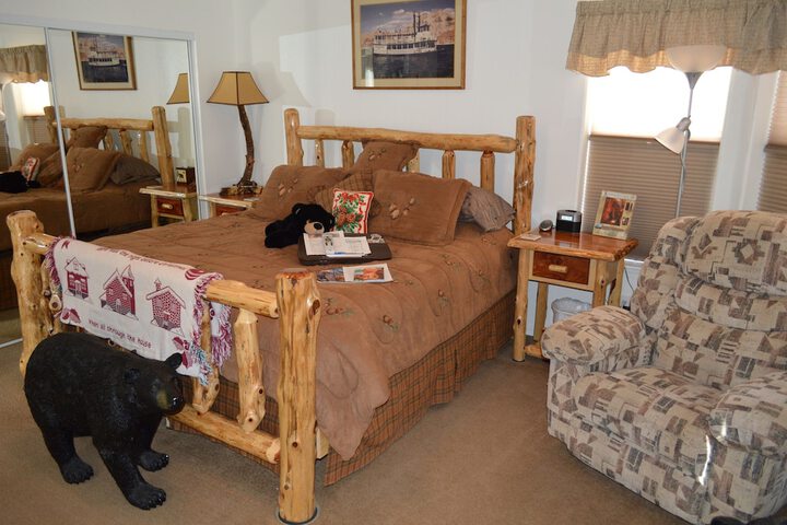 Room 6 of 35
