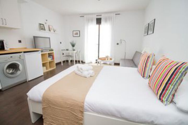 Cute Studio Dos Aceras