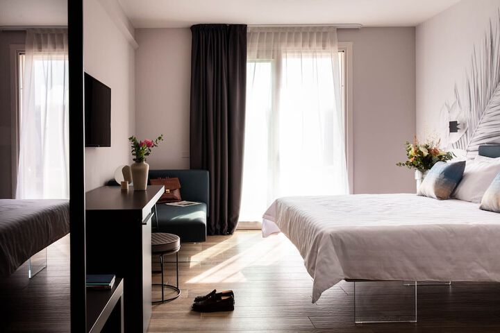 Room 3 of 101