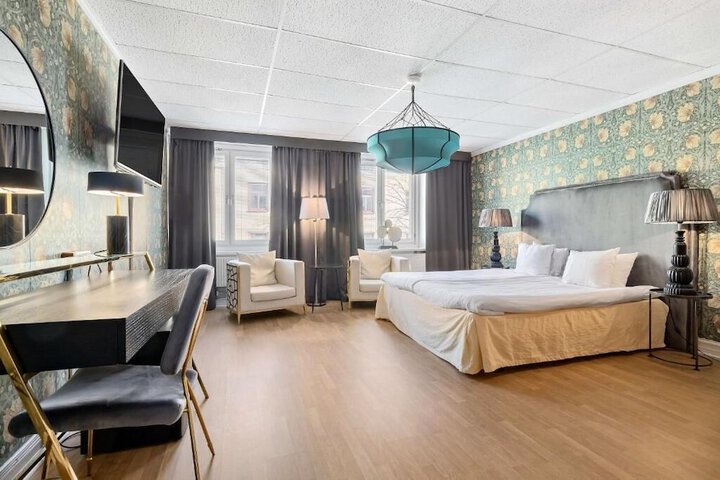 Room 30 of 57