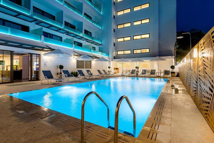 Pool 36 of 59