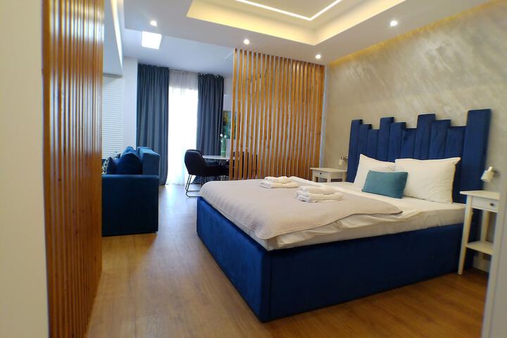 Room 58 of 206