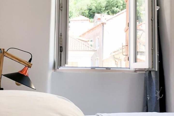 Room 15 of 75